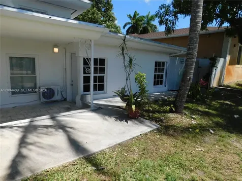 10945 NW 19th Avenue Miami FL 33167