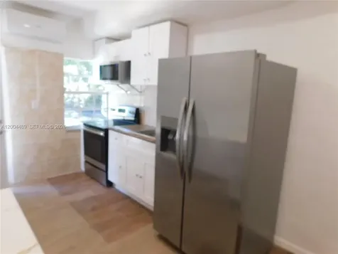 10945 NW 19th Avenue Miami FL 33167