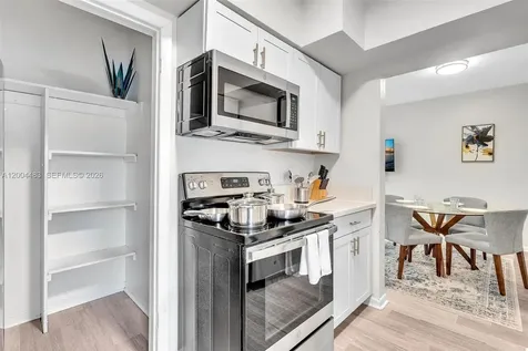 10000 E Bay Harbor Drive Bay Harbor Islands FL 33154