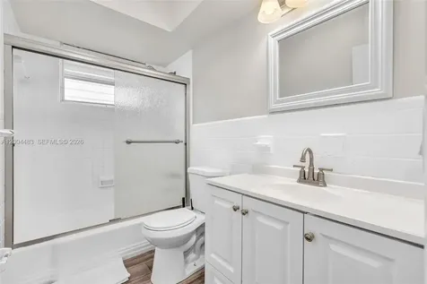 10000 E Bay Harbor Drive Bay Harbor Islands FL 33154