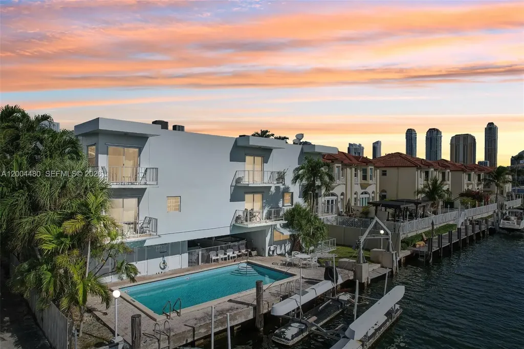 3862 NE 171st Street North Miami Beach FL 33160