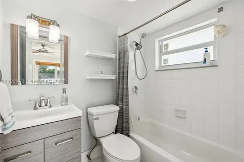 3862 NE 171st Street North Miami Beach FL 33160