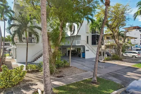 3862 NE 171st Street North Miami Beach FL 33160