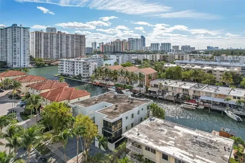 3862 NE 171st Street North Miami Beach FL 33160