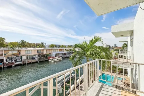 3862 NE 171st Street North Miami Beach FL 33160