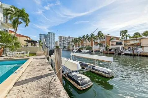3862 NE 171st Street North Miami Beach FL 33160