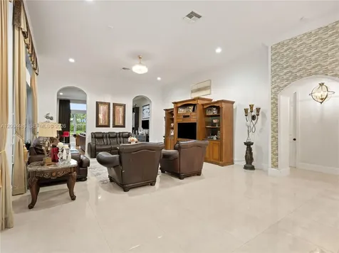 14857 SW 38th Street Davie FL 33331