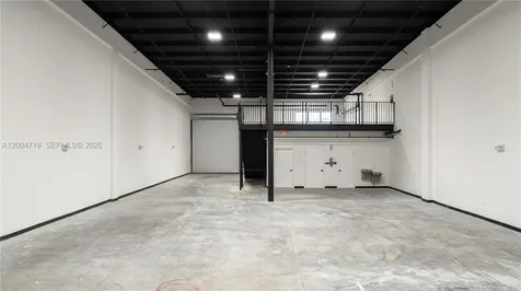 7265 NW 74th Street Medley FL 33166