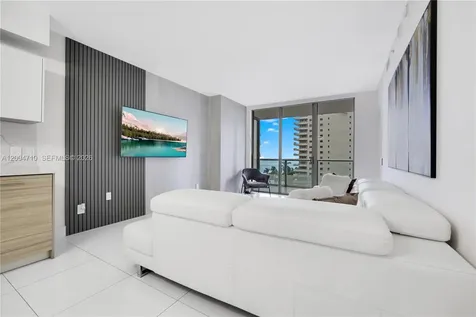 1300 Brickell Bay Drive Miami FL 33131