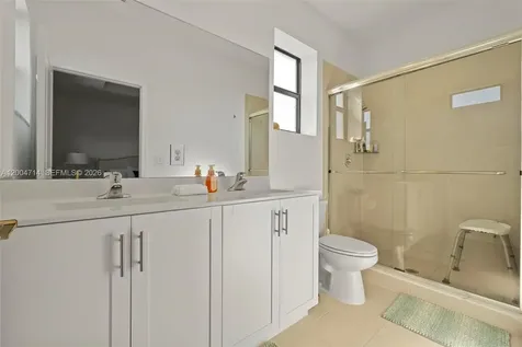 20655 NE 7th Place Miami FL 33179