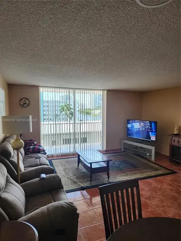 3161 S Ocean Drive Hallandale Beach FL 33009