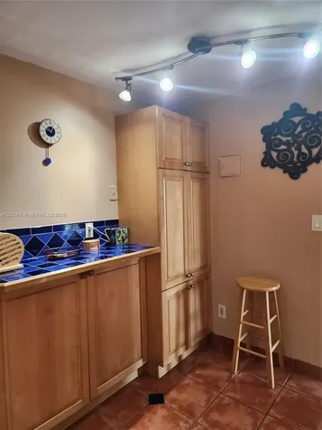 3161 S Ocean Drive Hallandale Beach FL 33009