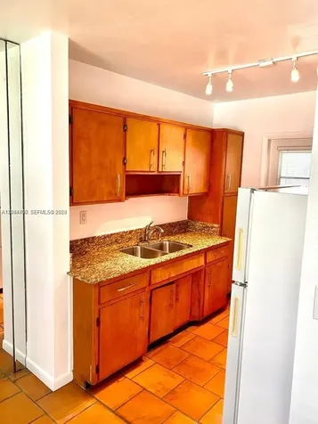 6565 Santona Street Coral Gables FL 33146