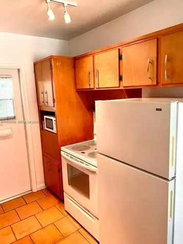 6565 Santona Street Coral Gables FL 33146