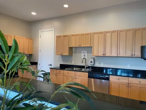 4006 NE 20th Street Homestead FL 33033