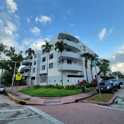 7601 Dickens Avenue Miami Beach FL 33141