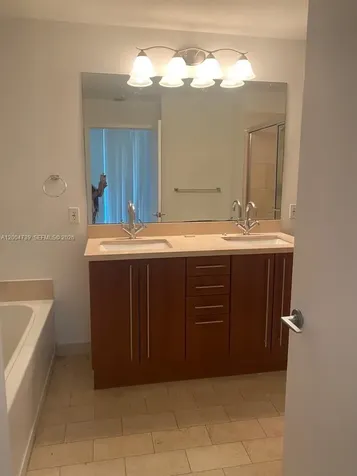 79 SW 12th Street Miami FL 33130