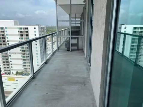 79 SW 12th Street Miami FL 33130