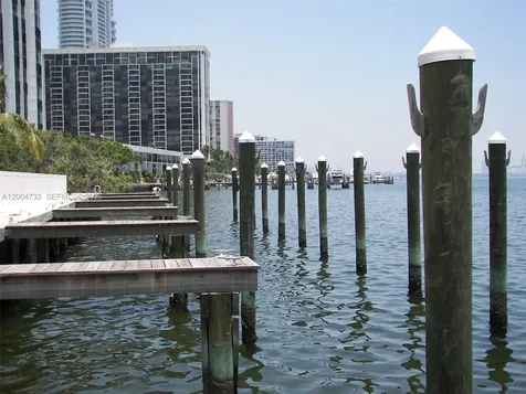 2101 Brickell Avenue Miami FL 33129