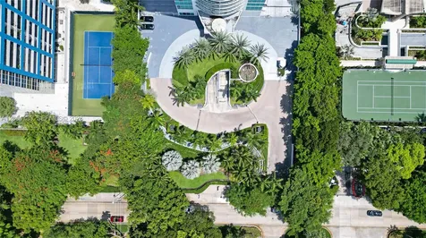 2101 Brickell Avenue Miami FL 33129