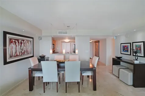 2101 Brickell Avenue Miami FL 33129