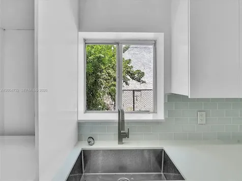 11900 N Bayshore Drive North Miami FL 33181
