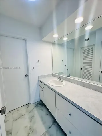 9511 Collins Avenue Surfside FL 33154
