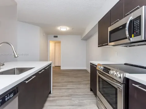 2103 N Renaissance Boulevard Miramar FL 33025