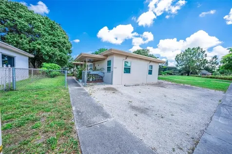 532 NW 19th Avenue Fort Lauderdale FL 33311