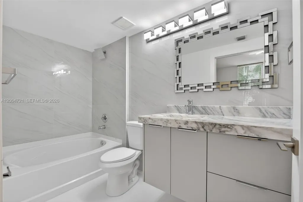 2401 NE 65th Street Fort Lauderdale FL 33308