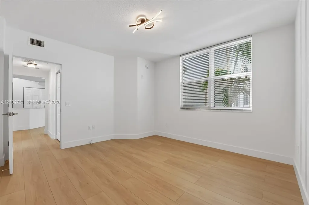 2401 NE 65th Street Fort Lauderdale FL 33308