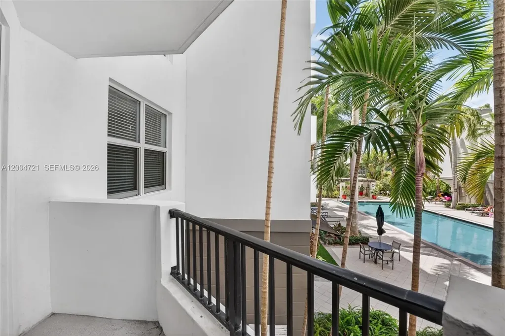 2401 NE 65th Street Fort Lauderdale FL 33308