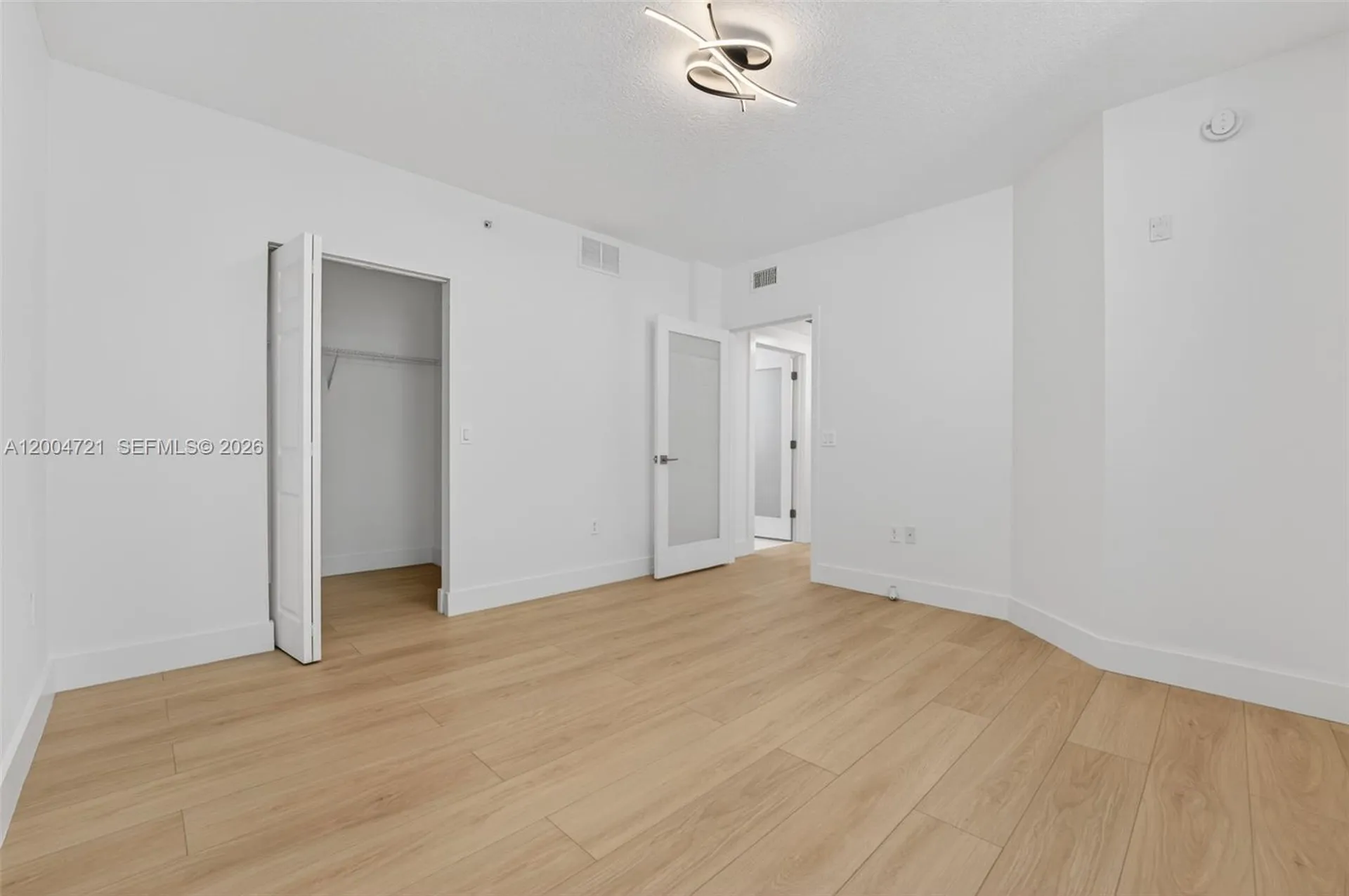 2401 NE 65th Street Fort Lauderdale FL 33308