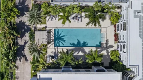 2401 NE 65th Street Fort Lauderdale FL 33308
