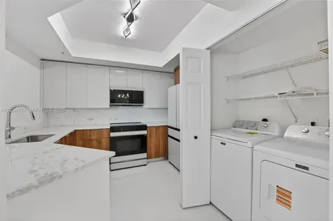 2401 NE 65th Street Fort Lauderdale FL 33308