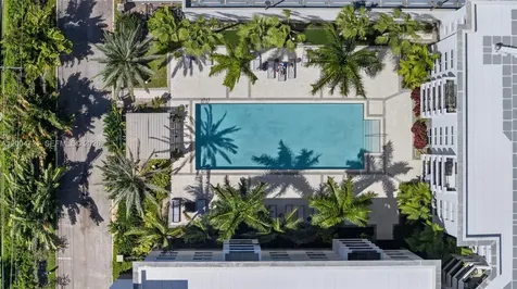 2401 NE 65th Street Fort Lauderdale FL 33308