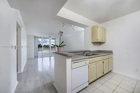 2665 SW 37th Avenue Miami FL 33133