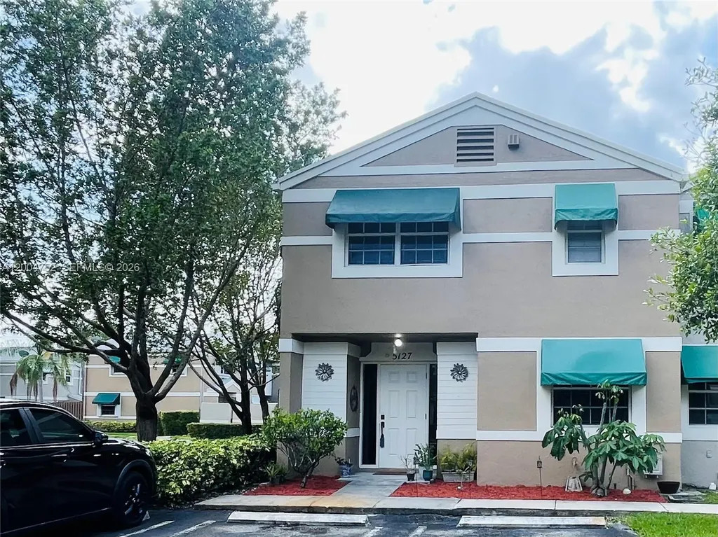 5127 SW 123rd Avenue Cooper City FL 33330