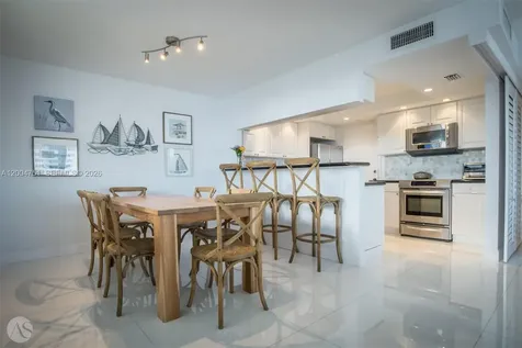 177 Ocean Lane Drive Key Biscayne FL 33149