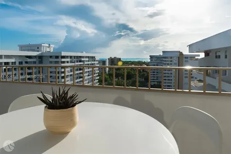 177 Ocean Lane Drive Key Biscayne FL 33149