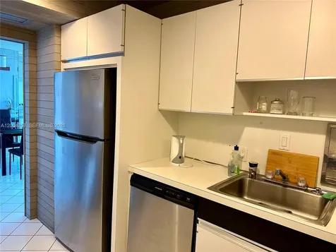 100 Bayview Drive Sunny Isles Beach FL 33160