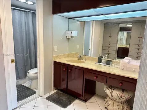 100 Bayview Drive Sunny Isles Beach FL 33160