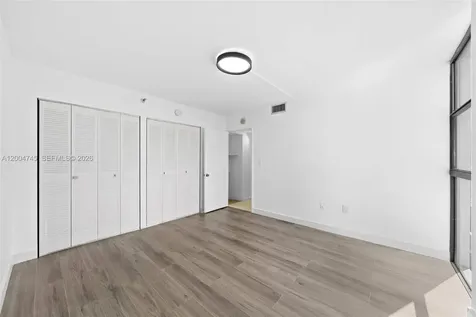 20505 E Country Club Drive Aventura FL 33180