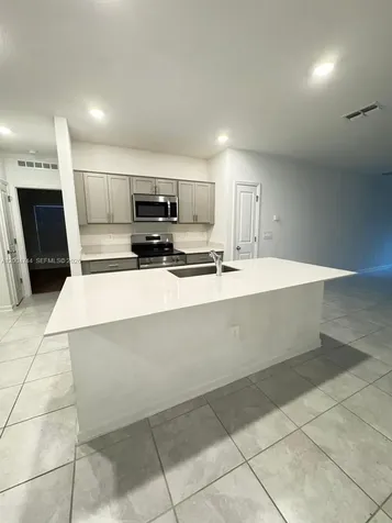 1204 Deepwater Other City - In The State Of Florida FL 33839
