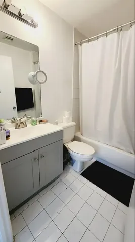 6960 NW 174th Terrace Hialeah FL 33015