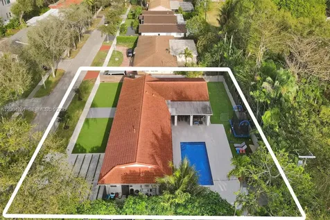 2126 NE 187th Street North Miami Beach FL 33179
