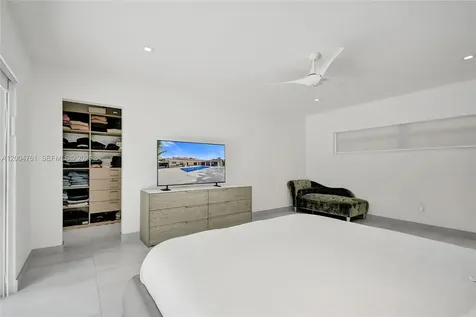 2126 NE 187th Street North Miami Beach FL 33179