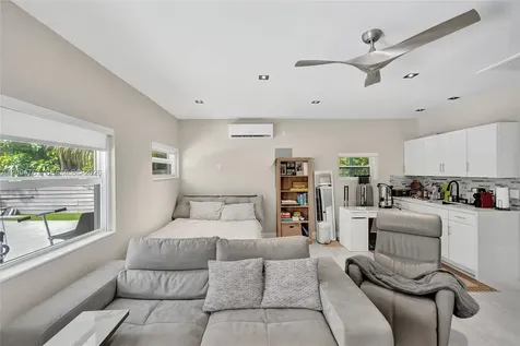 2126 NE 187th Street North Miami Beach FL 33179