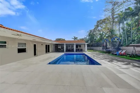 2126 NE 187th Street North Miami Beach FL 33179