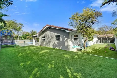 2126 NE 187th Street North Miami Beach FL 33179